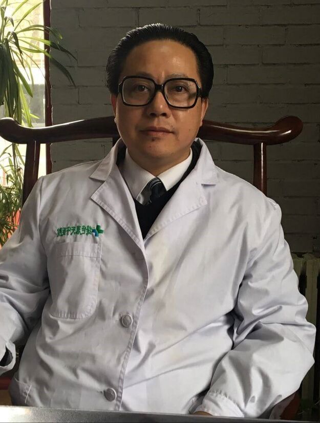 Dokter Ahli gizi-endocrinologist Yogi Lim